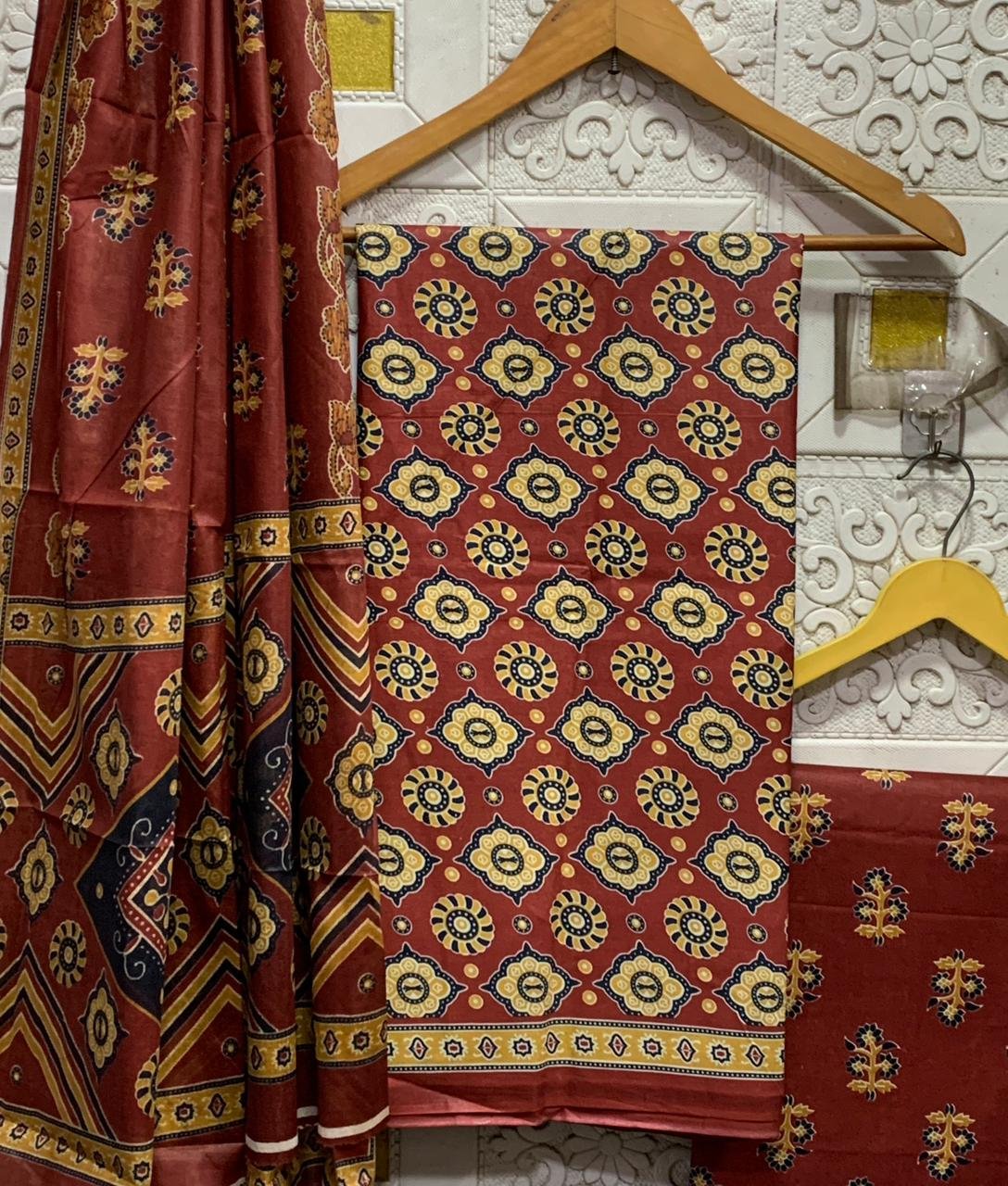 COLOUR GARANTED JAIPURI COTTON